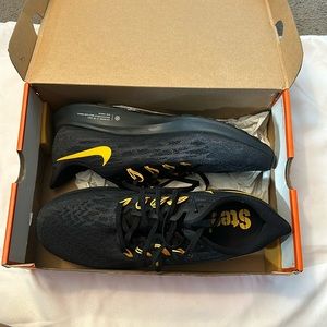 Nike Air Zoom Pegasus 36 Steelers